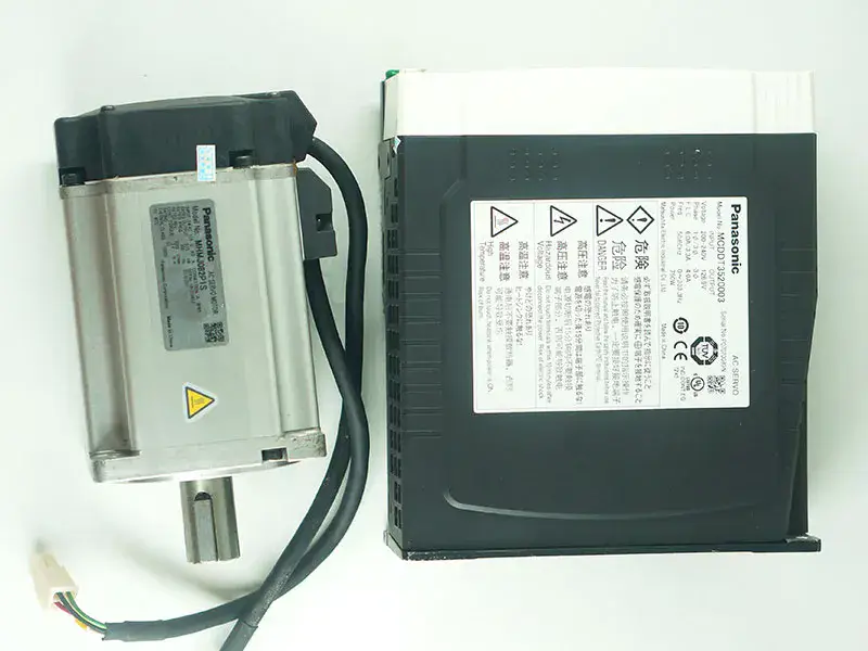 A4 Panasonic 750W MCDDT3520003+MHMD082P1U Panasonic 750W MCDDT3520003+MHMD082P1U
