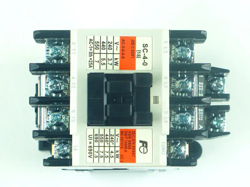 FUJI SC-4-0 magneettinen kontaktori
