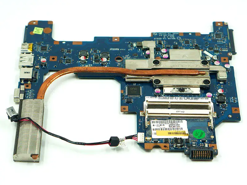Toshiba L670 L675 L670D L675D NALAA LA-6042P LA-6041P emolevy
