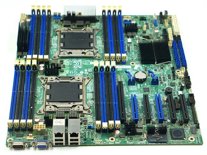 Intel S2600CP X79 -palvelinemolevy LGA2011 (Intel S2600CP X79)