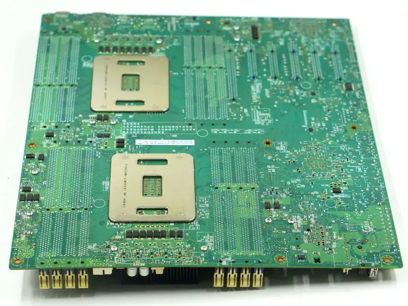 Intel S2600CP X79 -palvelinemolevy LGA2011 (Intel S2600CP X79)