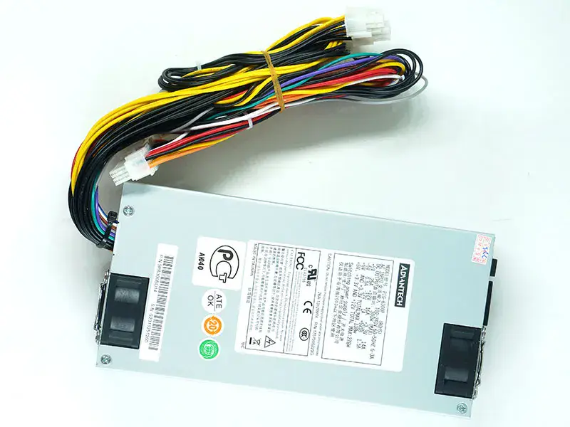 Advantech P1G-6300P Virtalähde