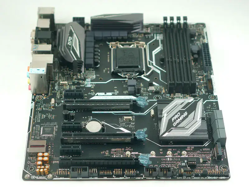 Asus Z170-PRO GAMING/AURA -emolevy Asus Z170-PRO GAMING/AURA -emolevy