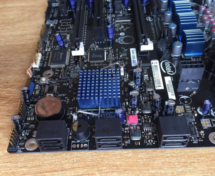 Intel DX58SO -emolevy