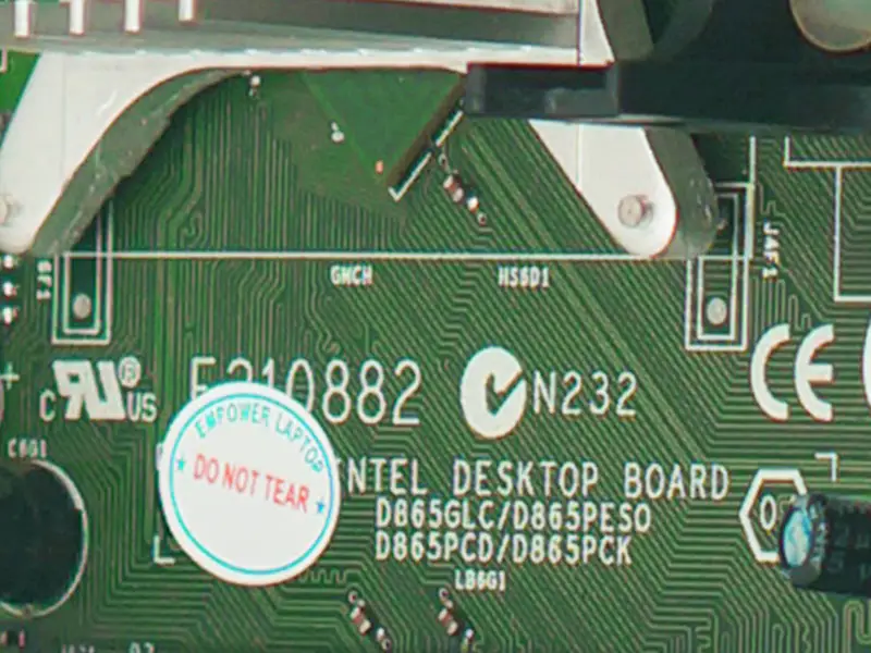 Intel E210882 D865GLC/D865PESO/D865PCD -emolevy (Intel E210882 D865GLC/D865PESO/D865PCD)