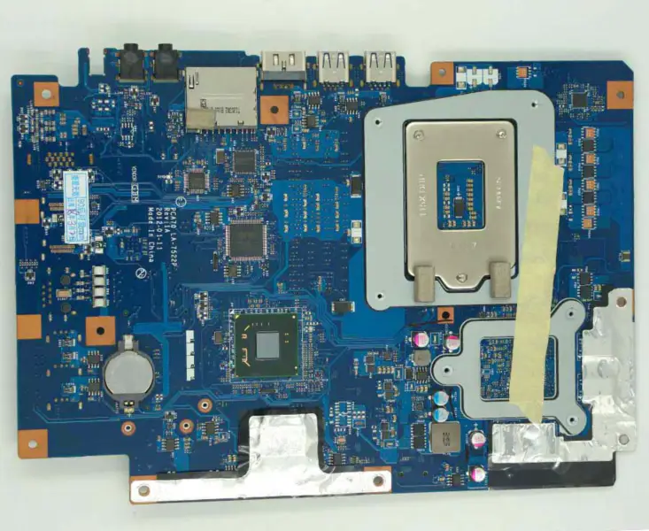 Asus ET2410i -emolevy