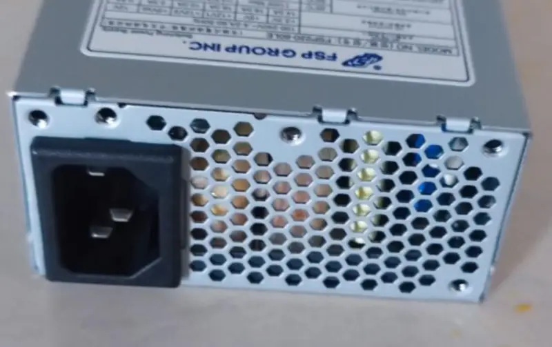 FSP220-60LE Virtalähde