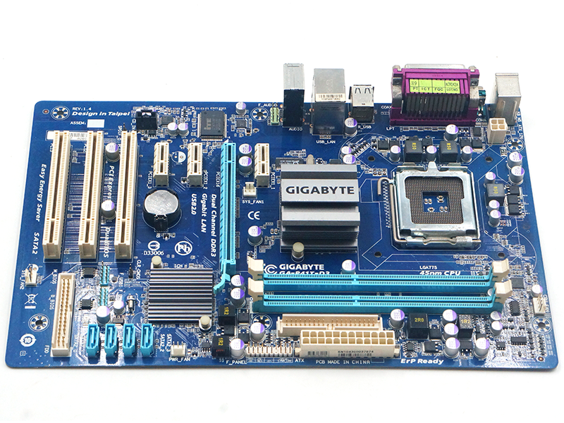 Gigabyte GA-P41T-D3P-emolevy