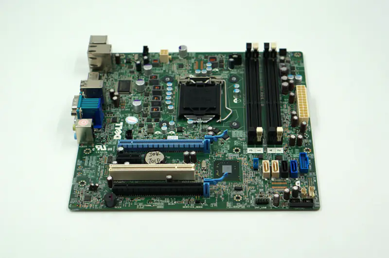 Dell OPX 7010 CN-0KRC95 KRC95 GY6Y8 CD6TV W2F8G -emolevy Dell OPX 7010 CN-0KRC95 KRC95 GY6Y8 CD6TV W2F8G Emolevy