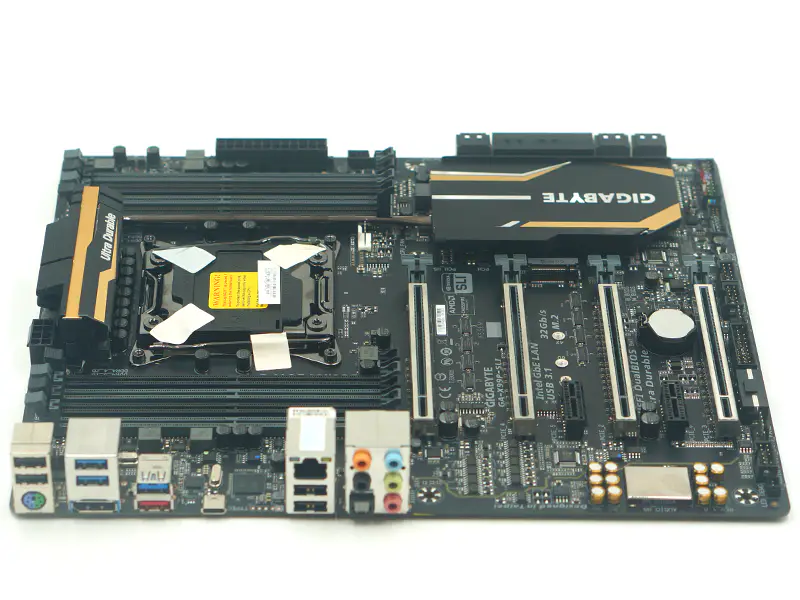Gigabyte Ga-X99P-SLI -emolevy