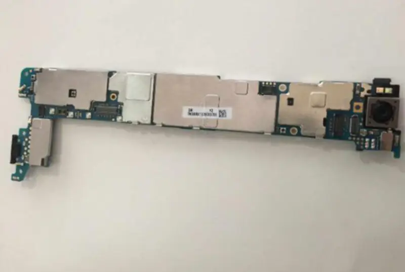 Huawei P8 lukitsematon emolevy 16G sirujen kanssa