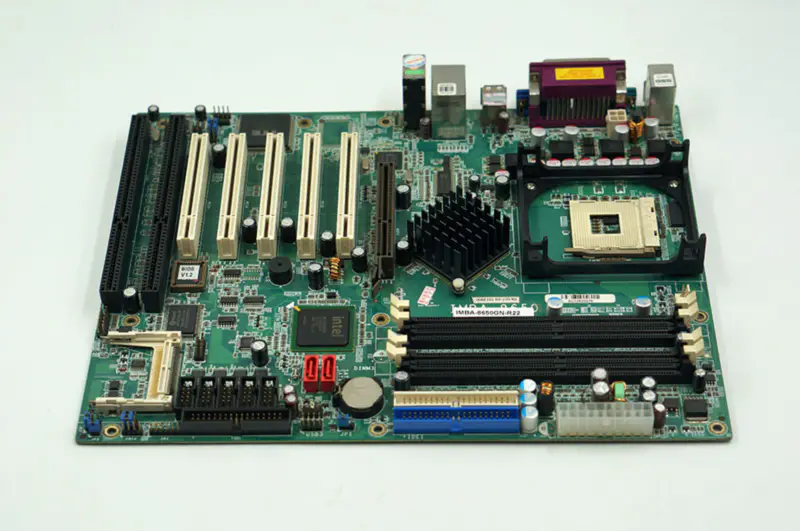 IEI IMBA-8650GN R22 R21 R20 -emolevy IMBA-8650GN R22 R21 R20 -emolevy