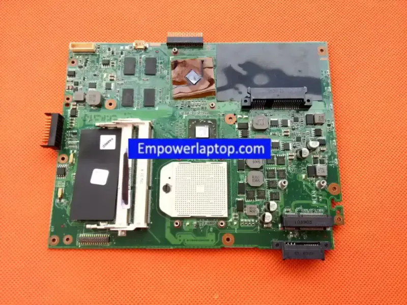 Asus K52D emolevy