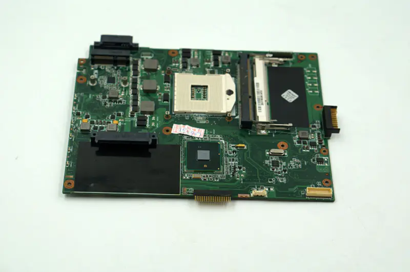 Asus emolevy K52F, jossa on Socket 989 K52F K52F