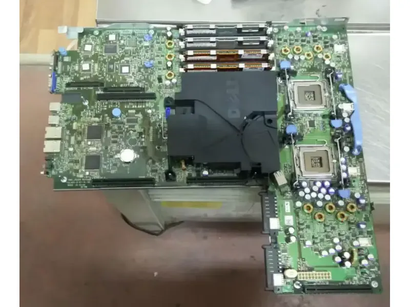 Dell PE1950 DT097 UR033 K649H D8635 NK937 G262C palvelinemoederbordi