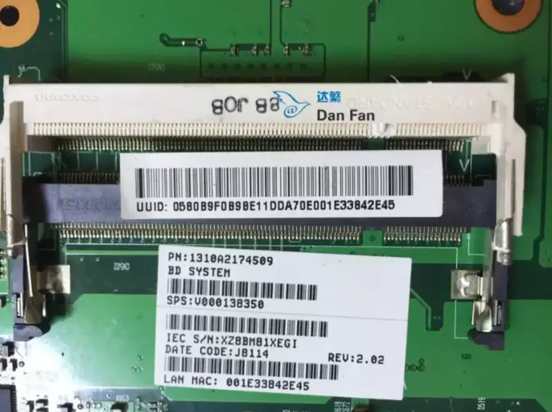 Toshiba Satellite L305D V000138350 -emolevy