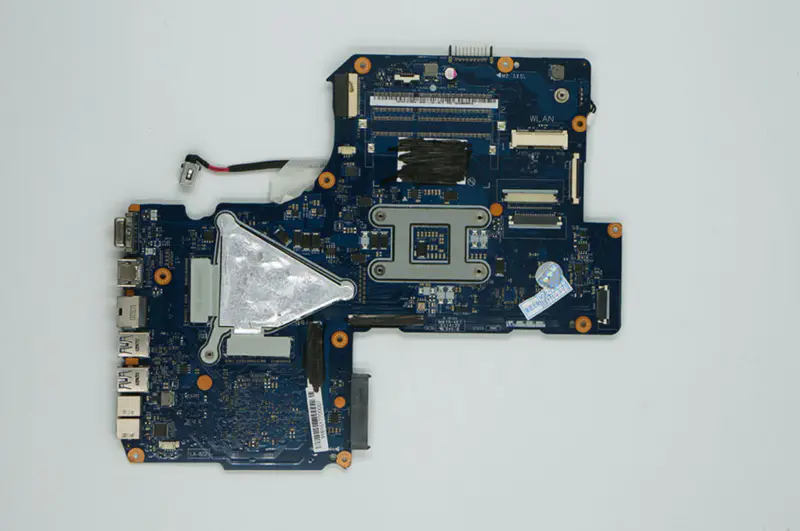 Asus K95V K95VM K95VJ K95VB A95VM A95V A95V A95VB A95VJ QCL90 LA-8223P emolevy