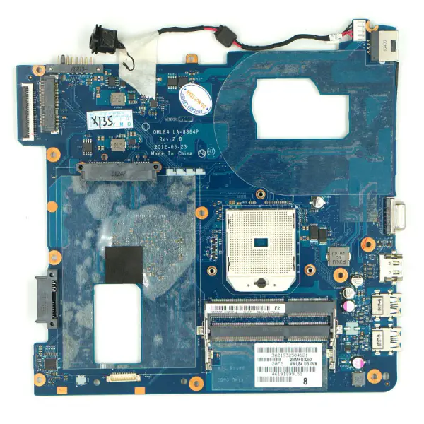 Samsung NP365E5C NP355V5C Kannettava tietokone BA59-03399A QMLE4 LA-8864P REV:2.0 Emolevy emolevyllä