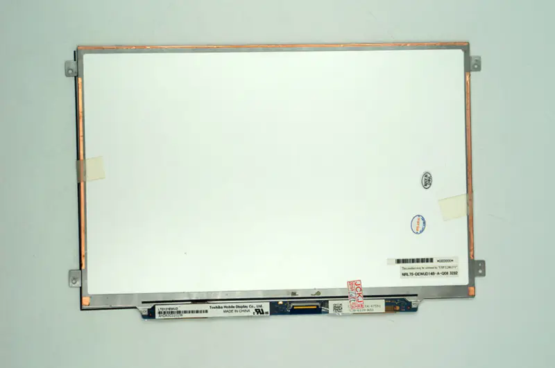 12.1" LCD LTN121AT04 LTD121EWUD Dell Latitude E4200 VOSTRO 1220 D420 D430 LCD-näyttö 1280 * 800 paneeli 1280 * 800 paneeli