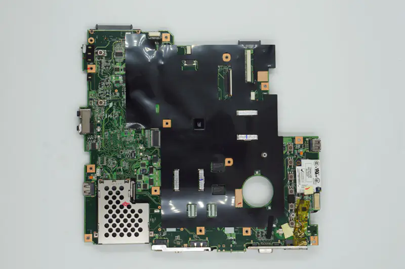 Asus M51TR AMD-emolevyllä
