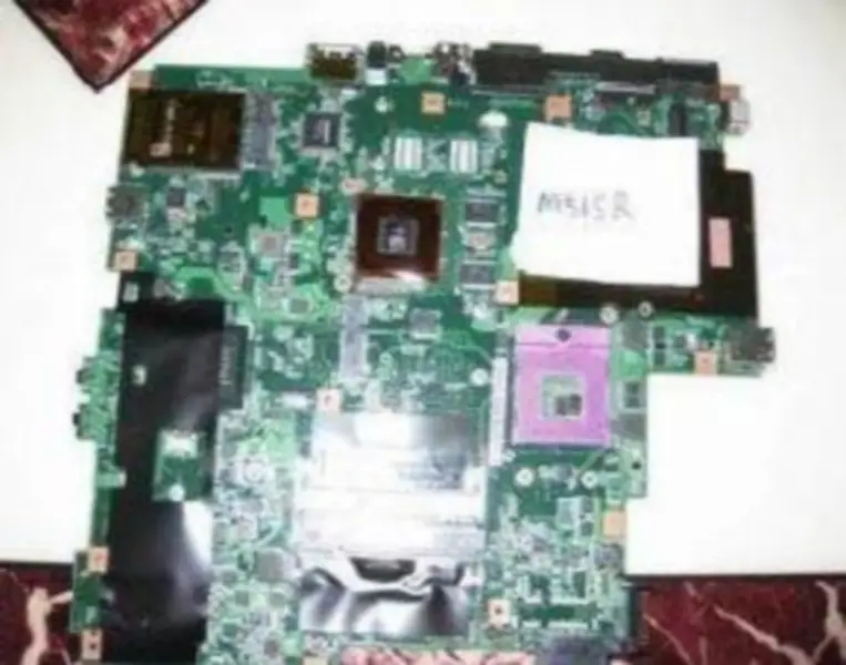 Asus M51V -emolevy