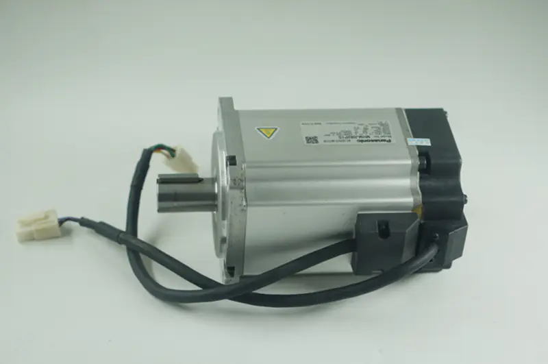 Servomoottori 143-a30-b 1500w pölynimurin moottori MHMJ082P1S MHMJ082P1S MHMJ082P1S