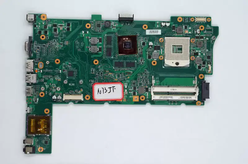 Asus N73JF emolevy (tuki I3, I5 CPU, ei tukea I7)