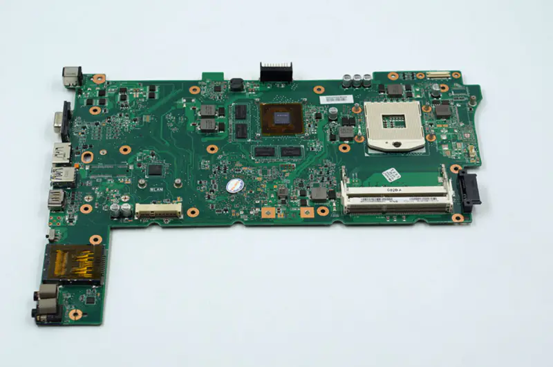 Asus N73JQ -emolevy (tuki I7-suorittimelle)