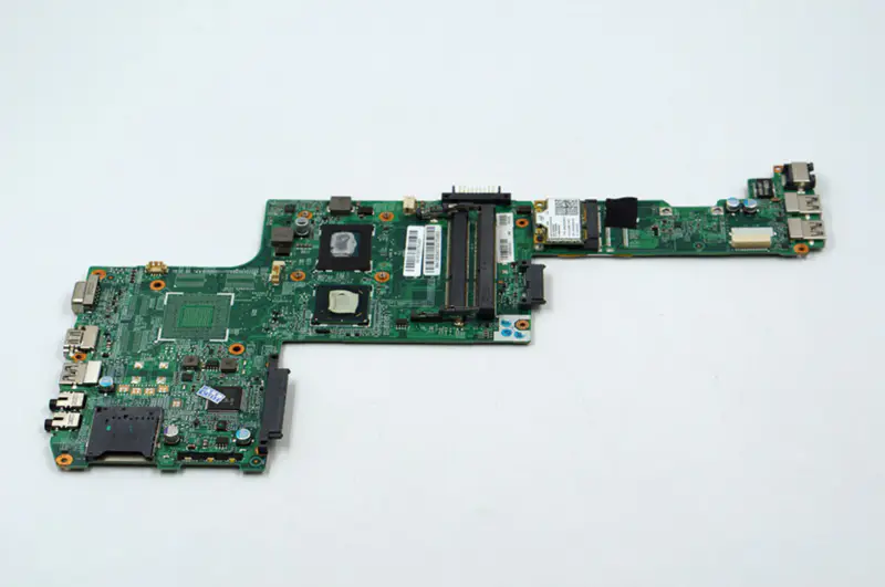 Toshiba Y00000910 Satellite P845 emolevy