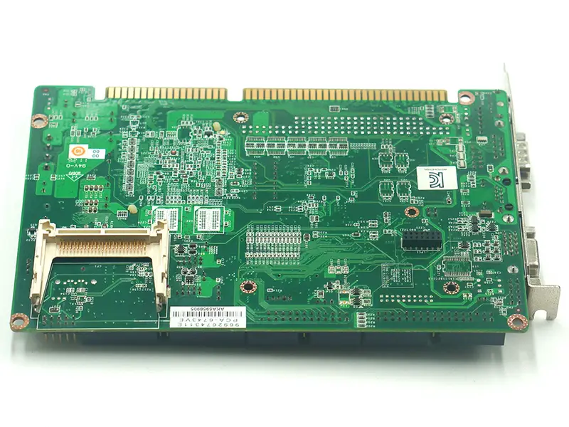 Advantech PCA-6743 PCA-6743VE teollisuusemolevy ilman PC104:ää