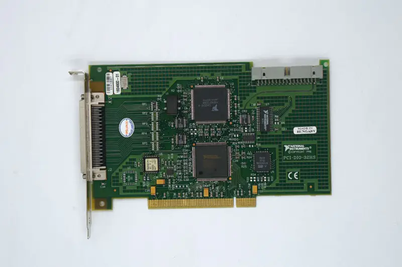 NI PCI-DIO-32HS 183480F-01 DAQ-kortti (NI PCI-DIO-32HS 183480F-01)