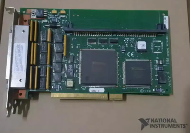 NI PCI-MXI-2 DAQ-kortti