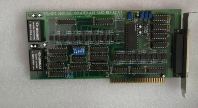 Advantech PCL-813 32-CH eristetty analoginen tulokortti