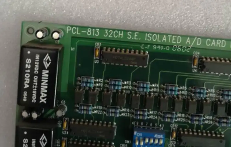 Advantech PCL-813 32-CH eristetty analoginen tulokortti