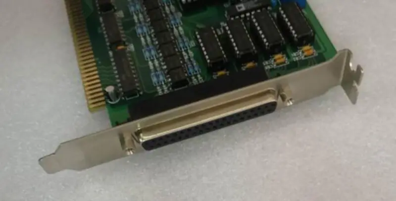 Advantech PCL-813 32-CH eristetty analoginen tulokortti