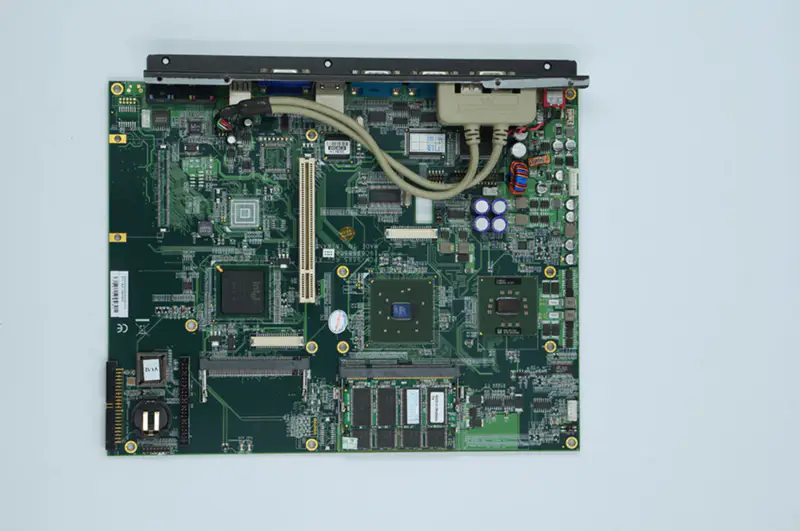 Advantechin teollisuusemolevy PCM-9685 REV.A1 teollisuusemolevy