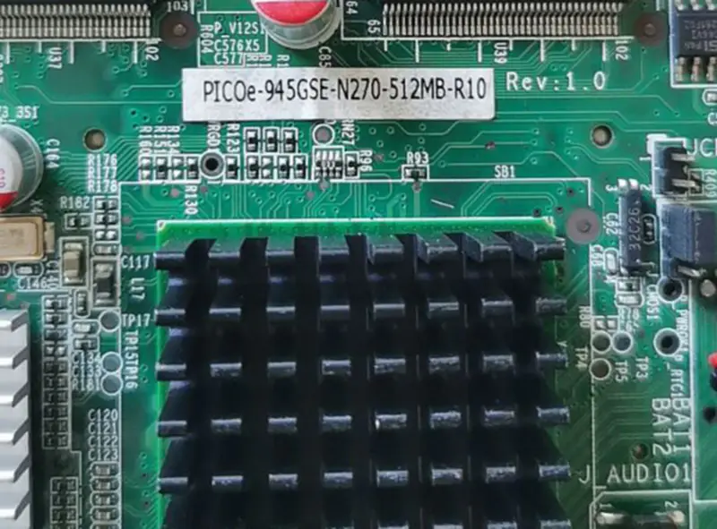 IEI PICOE-945GSE-N270-512MB-R10-emolevy