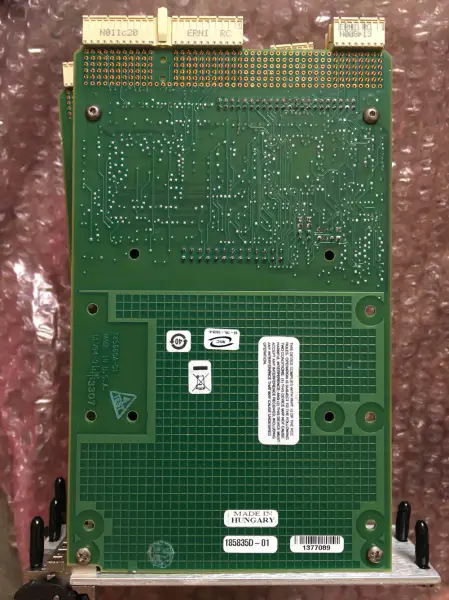 NI PXI-2565 777754-01 PXI-relemoduuli NI PXI-2565 777754-01 PXI-rele moduuli