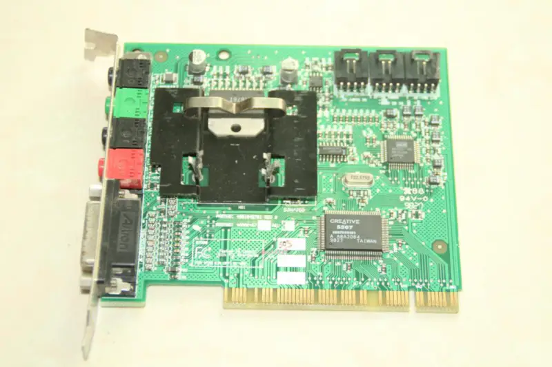 Creative S3300 PCI 4.1 äänikortti tuki xp/win7 32bit