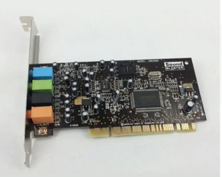 Creative Sound Blaster SB0680 5.1-kanavainen PCI-äänikortti
