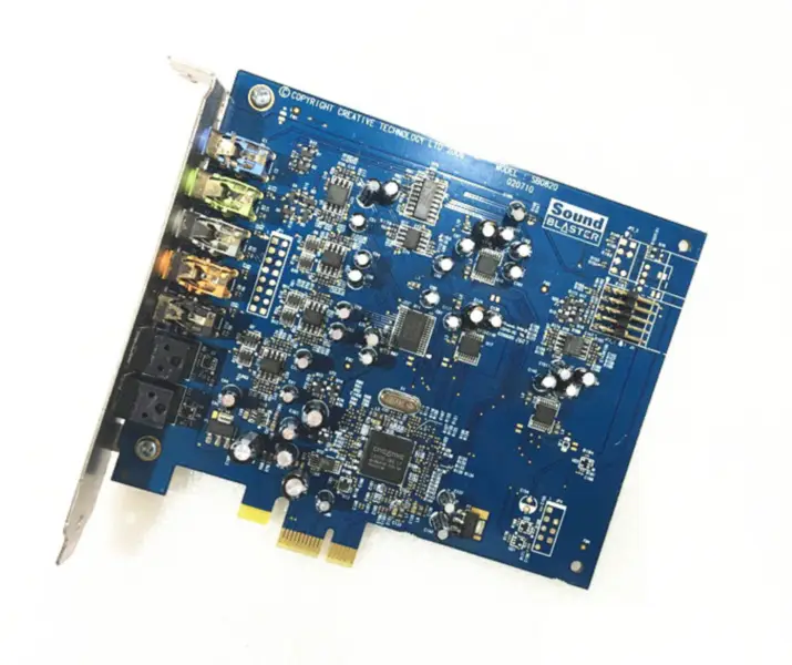 Creative SB1040 Sound Blaster X-Fi Xtreme Audio PCI-E -äänikortti Äänen ulostulotila: 7.1