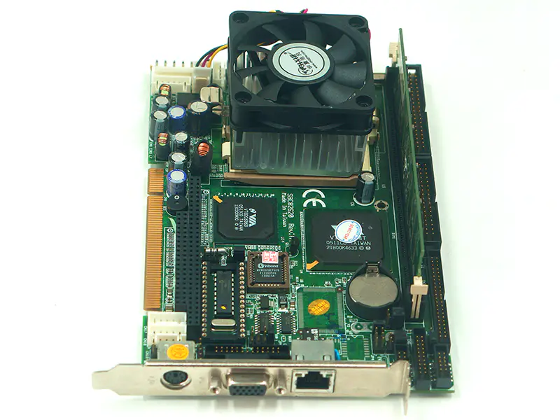 Axiomtek SBC82620 REV:A4 emolevy