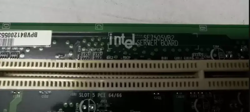 Intel SE7505VB2 604 -liitäntäinen palvelinemolevy Dual Xeon -järjestelmäpiiri