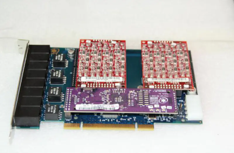 Digium TDM800P -emolevy
