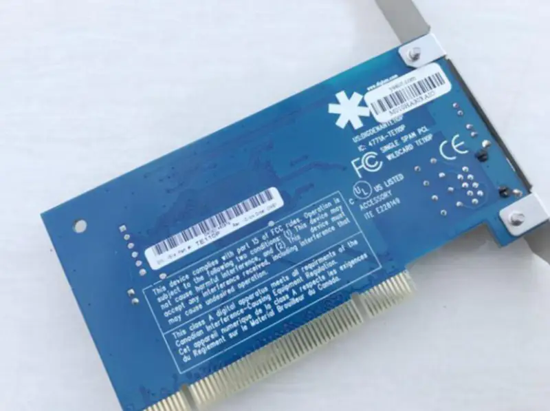 Asterisk E1-kortti TE110P Digitaalinen 1 portin Asterisk-kortti Asterisk E1/T1/J1-kortti Yksi portti