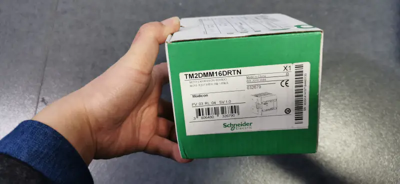 Schneider TM2DMM16DRTN PLC-moduuli