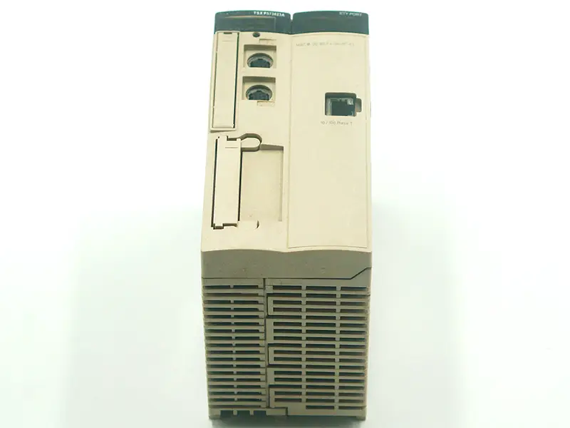 Schnerider TSXP573623AM PLC-moduuli