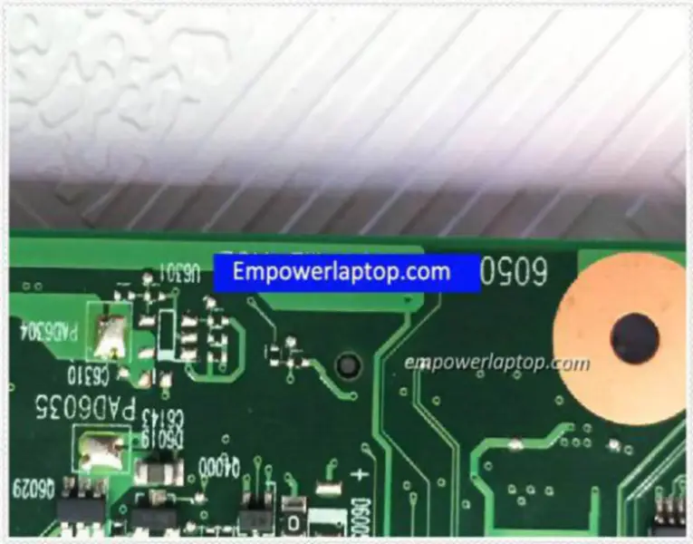 Toshiba L505 V000185590 Satellite L505 emolevy