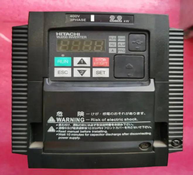 HITACHI INVERTTERI WJ200-022HFC-M 2.2KW UUSI