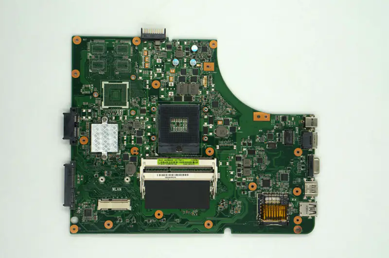 Asus X53E -emolevy